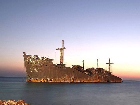 کشتی یونانی جزیره کیش
