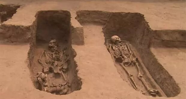 عکس | کشف قبرستان غول‌های ۵ هزارساله در چین!