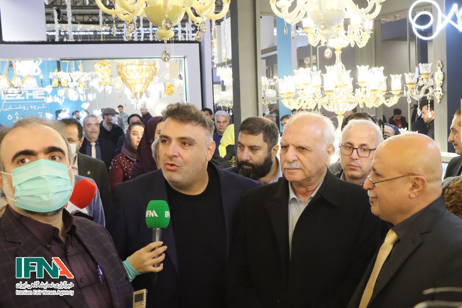 لوستر های ایرانی زیر یک سقف روشن شدند | اروپا مشتری لوسترهای ایرانیست + اخبار نمایشگاه