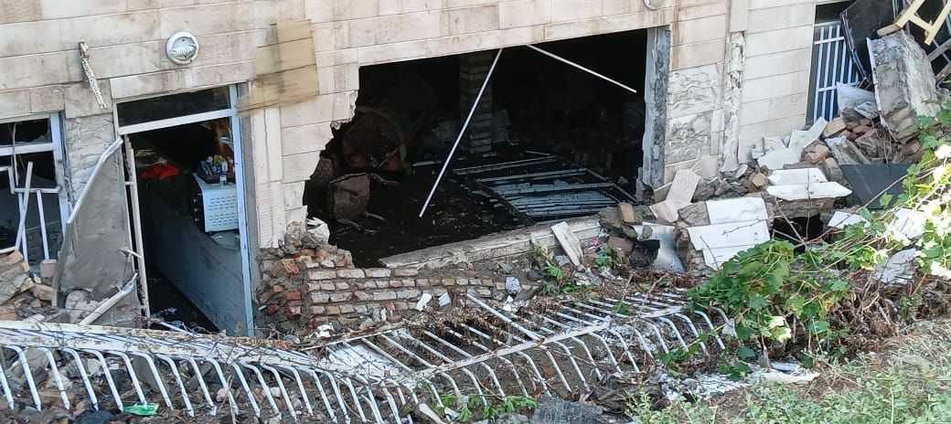 تخریب یک خانه در خیابان کارگر شمالی تهران
